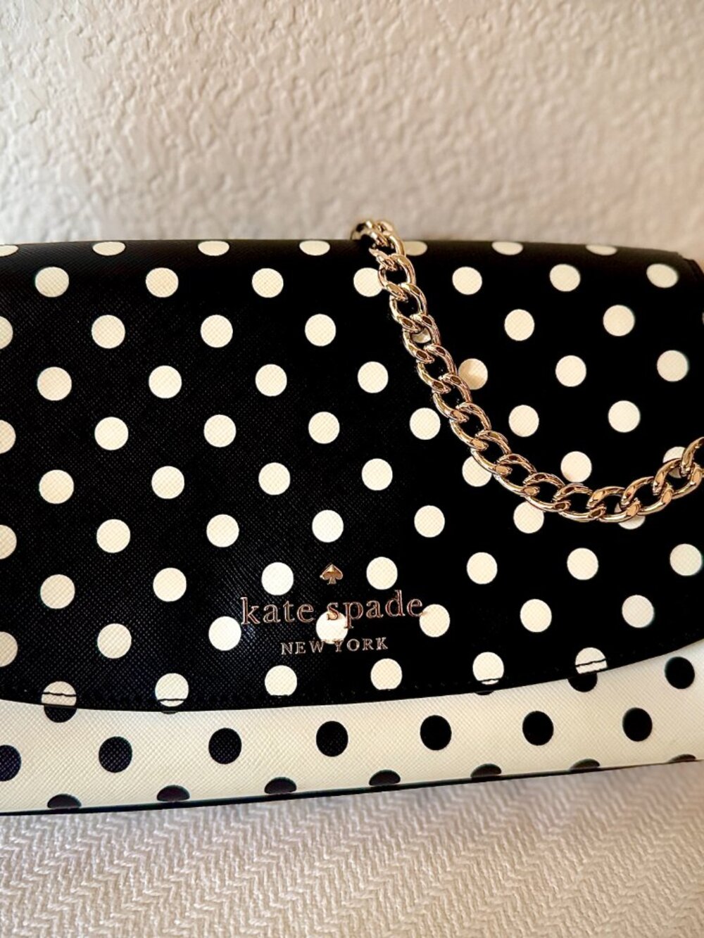 Bag - Picture 2 of 2